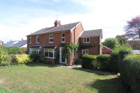 Watergate Road, Newport PO30 4 bed semi