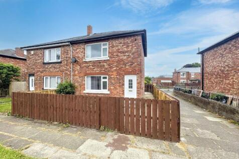 Wordsworth Avenue East, Houghton Le... 3 bed semi