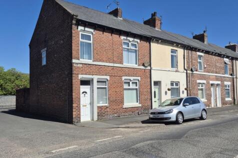 Glen Street, Hebburn, Tyne and Wear... 3 bed end of terrace house for sale