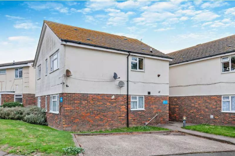 Vine Close, Ramsgate, Kent, CT11 7BN 2 bed apartment for sale