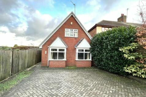 Hare and Hounds Lane, Nuneaton CV10 2 bed detached bungalow for sale