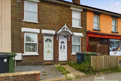 Tonbridge Road, Maidstone, Kent, ME16... 2 bed terraced house for sale