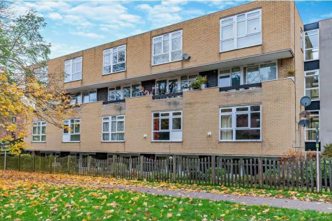 Pegwell Road, Ramsgate, Kent, CT11 0JQ 1 bed flat for sale