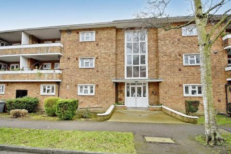 Gauntlett Court, Wembley, Wembley... 2 bed flat for sale