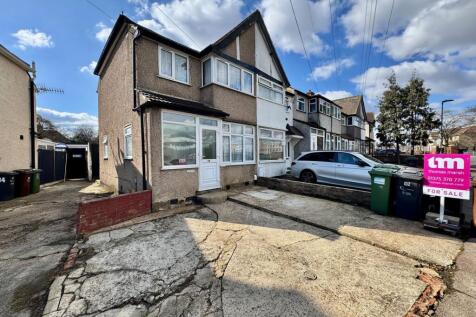 School Road, ., Dagenham, ., RM10 9QL 3 bed semi