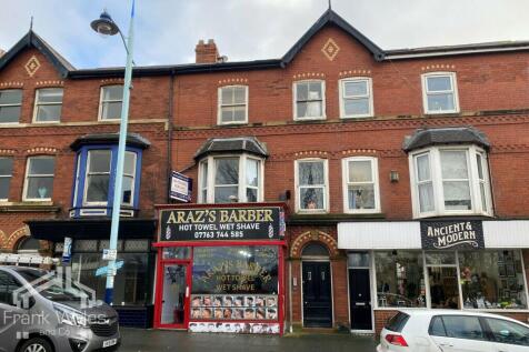 The Crescent, Lytham St Annes, Lytham... 2 bed apartment for sale