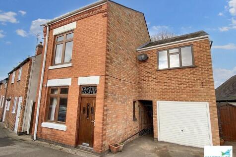Newbold Road, Leicester LE9 3 bed detached house for sale