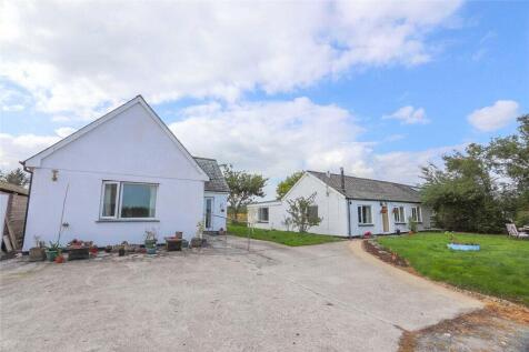 Broadwoodwidger, Lifton, Devon, PL16 0JS 5 bed bungalow for sale
