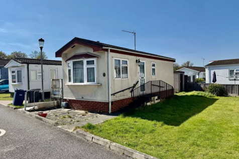1 bedroom park home for sale