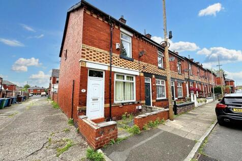Lever Street, Radcliffe, Manchester... 2 bed end of terrace house for sale