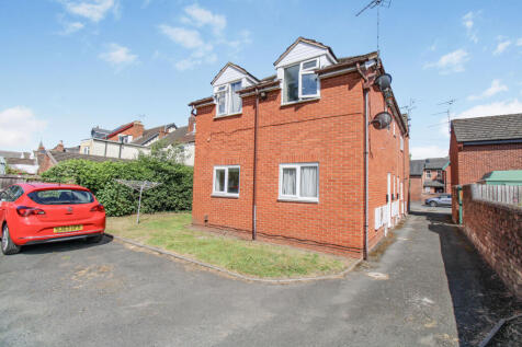 3 Lorne Street, Kidderminster DY10 Studio for sale