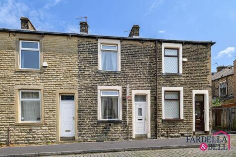Athol Street South, Burnley... 2 bed terraced house for sale