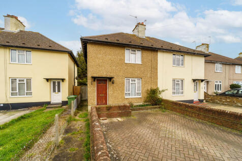 2 bedroom semi-detached house for sale