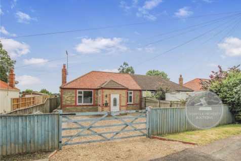 Pullover Road, Tilney All Saints... 2 bed bungalow for sale