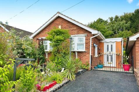 Ragees Road, Kingswinford, West... 1 bed bungalow for sale