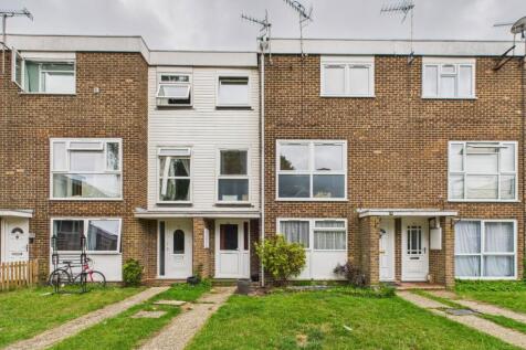 Hyde Heath Court, Crawley, West... 2 bed apartment for sale
