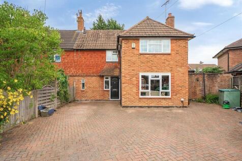 Middlemead Road, Great Bookham... 3 bed end of terrace house for sale