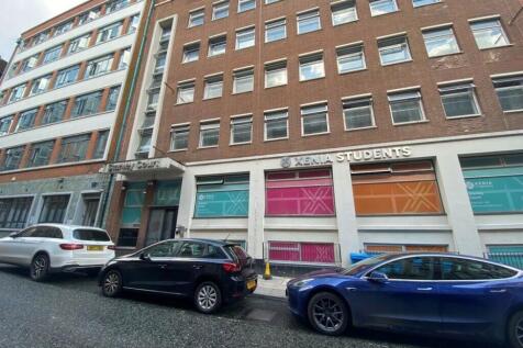 Studio flat for sale
