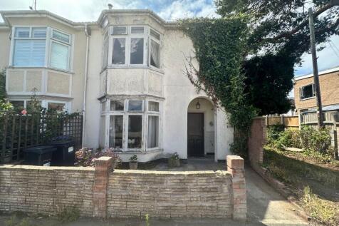 St. James's Square, Bournemouth... 4 bed semi