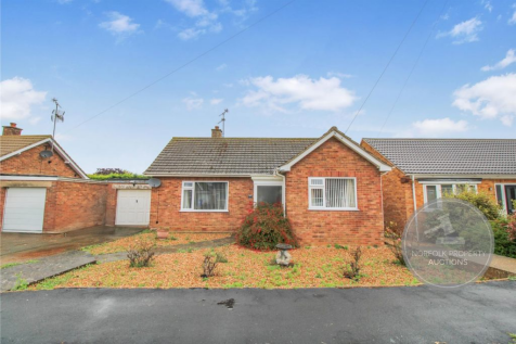 South Moor Drive, Heacham, King's... 3 bed bungalow for sale