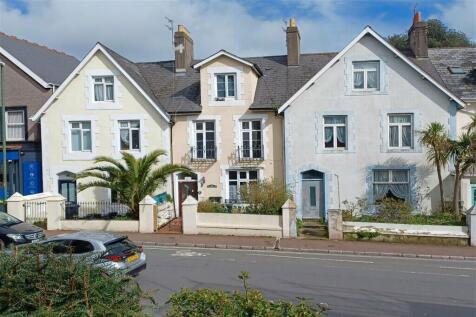 Belgrave Road, Torquay, Devon, TQ2 5HZ 2 bed apartment for sale