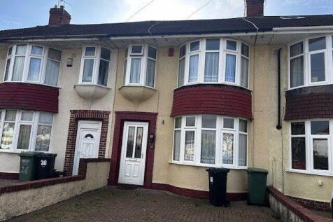 Meadowsweet Avenue, Filton, Bristol... 4 bed terraced house for sale