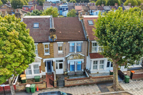 Henderson Road, London, E7 8EF 5 bed terraced house for sale