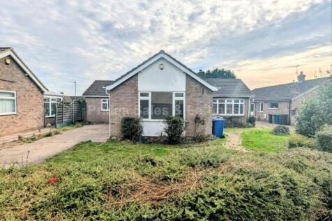 Manor Road, Saxilby, Lincoln... 4 bed bungalow for sale