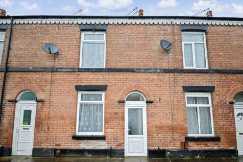 William Street, Radcliffe, M26 2 bed terraced house for sale