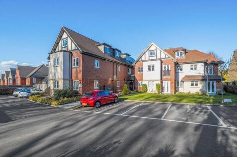 Fir Tree Court 301 Limpsfield Road... 2 bed flat for sale