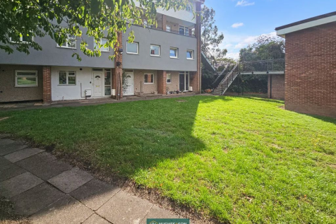 SEWALL HIGHWAY, COVENTRY CV2 2 bed ground floor maisonette for sale