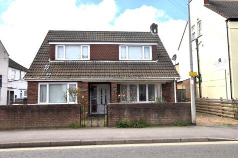 Victoria Road, Mablethorpe... 4 bed detached bungalow for sale