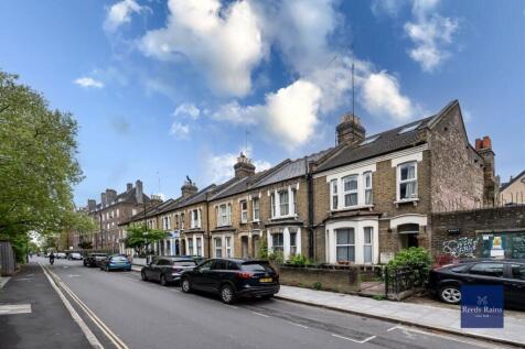 Brandon Street, London SE17 4 bed end of terrace house for sale