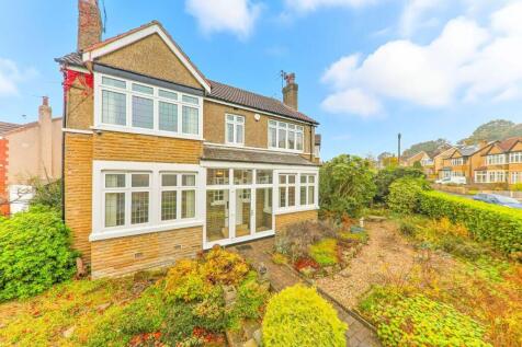 Knights Hill, Leeds, West Yorkshire... 4 bed detached house for sale