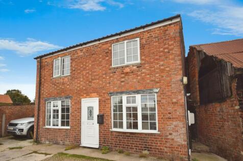 Market Street, Spilsby, Lincolnshire... 2 bed cottage for sale