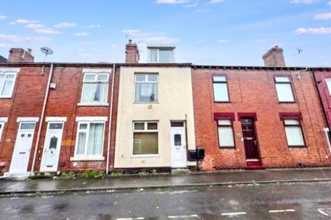Centre Street, South Elmsall 2 bed terraced house for sale