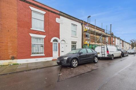 Stansted Road, Southsea, Hampshire... 3 bed terraced house for sale