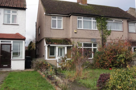 Hatch Lane, Harmondsworth, West... 3 bed semi