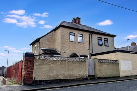 Eden Street, Horden, Peterlee... 3 bed semi