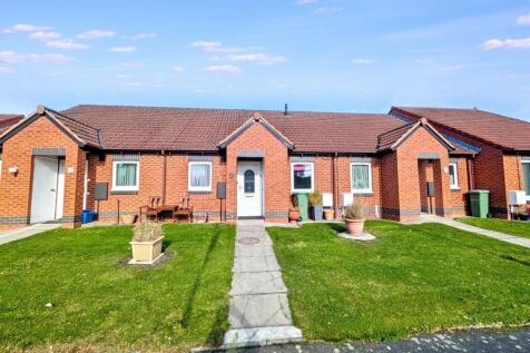 Leahope Court, Thornaby... 2 bed terraced bungalow for sale