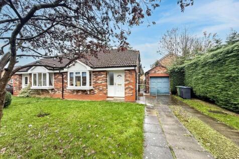 2 bedroom semi-detached bungalow for sale