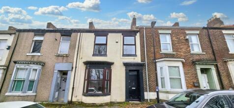 4 bedroom terraced house for sale