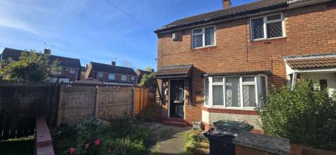 2 bedroom semi-detached house for sale