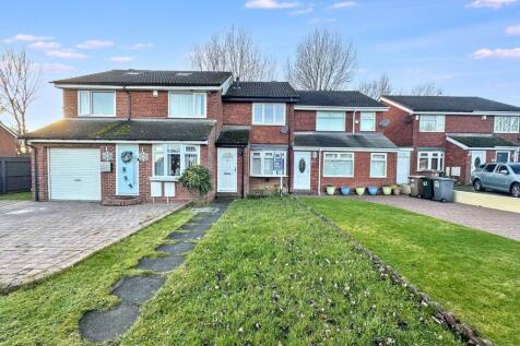 Chelford Close, Wallsend, Tyne and... 2 bed terraced house for sale