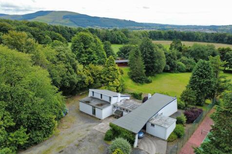 Rheda Park, Frizington CA26 4 bed detached bungalow for sale