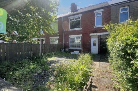 2 bedroom ground floor flat for sale