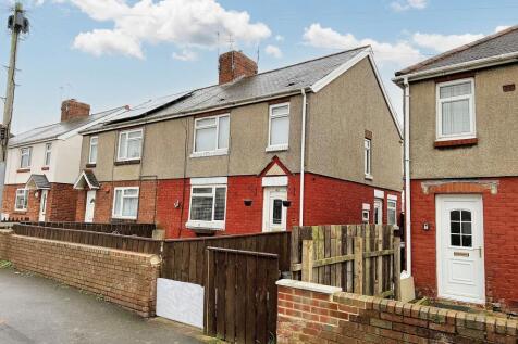 Burnside, Bedlington, Northumberland... 3 bed semi