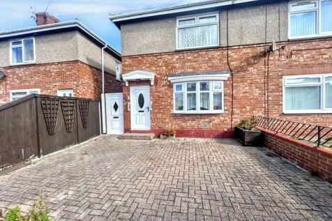 Twentysecond Avenue, Blyth... 3 bed semi