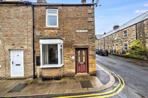 King Street, Barnard Castle, Durham... 2 bed terraced house for sale
