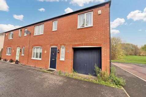 Warkworth Woods, Gosforth, Newcastle... 4 bed semi
